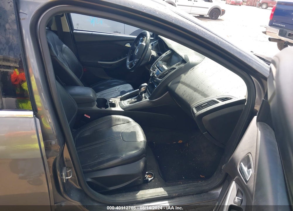 2012 FORD FOCUS TITANIUM VIN: 1FAHP3J23CL370304