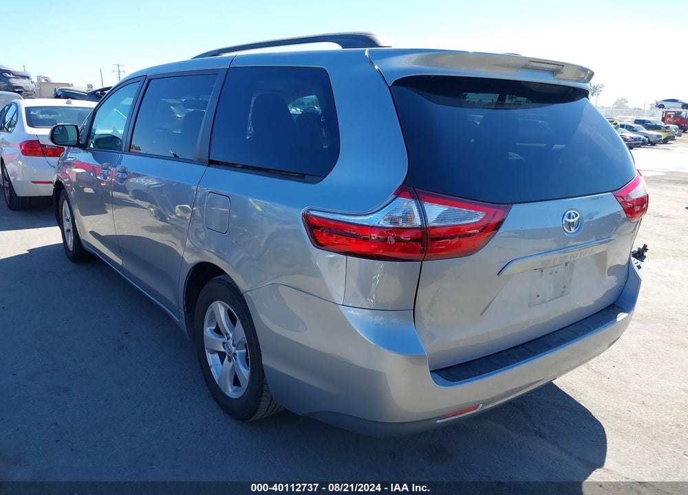2017 TOYOTA SIENNA LE 8 PASSENGER VIN: 5TDKZ3DC2HS790690