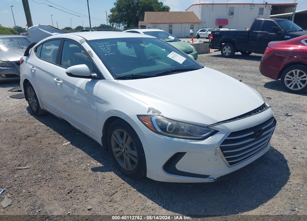 2018 HYUNDAI ELANTRA SEL VIN: 5NPD84LFXJH225645