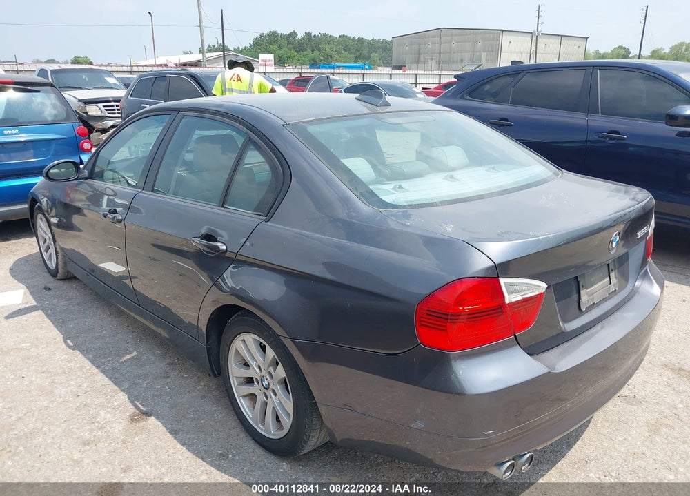 2007 BMW 328I VIN: WBAVA37527NL12014