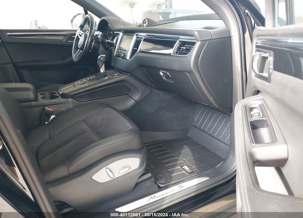 2015 PORSCHE MACAN S VIN: WP1AB2A51FLB71219
