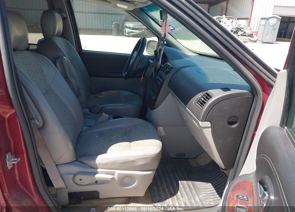 2005 CHEVROLET UPLANDER LS VIN: 1GNDV23L35D227839