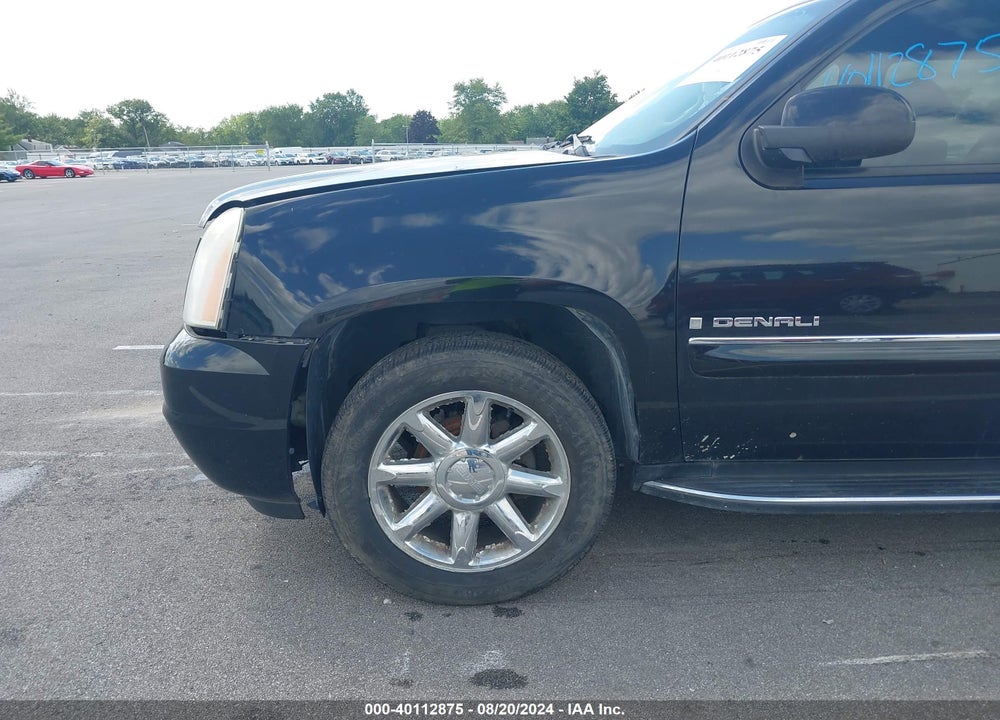 2007 GMC YUKON XL 1500 DENALI VIN: 1GKFK66857J393913