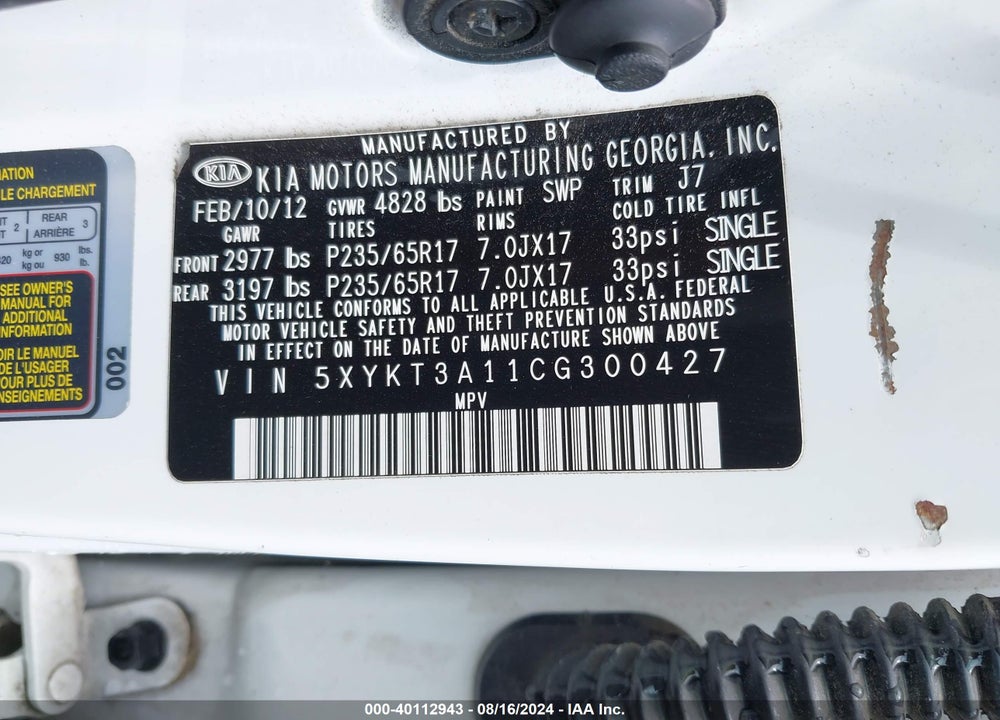 2012 KIA SORENTO LX VIN: 5XYKT3A11CG300427