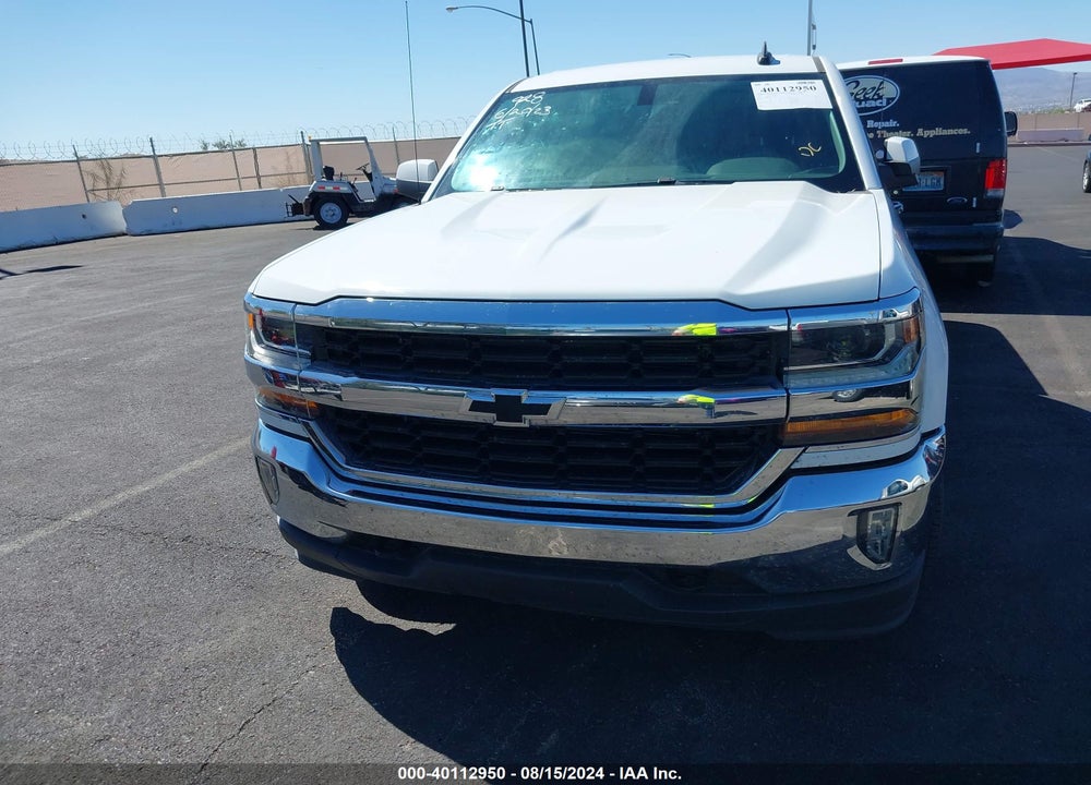 2018 CHEVROLET SILVERADO 1500 1LT VIN: 3GCUKREC2JG136601