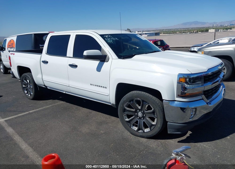 2018 CHEVROLET SILVERADO 1500 1LT VIN: 3GCUKREC2JG136601