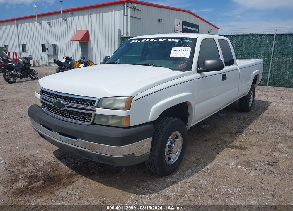 2005 CHEVROLET SILVERADO 2500HD LS VIN: 1GCHC29U75E114728
