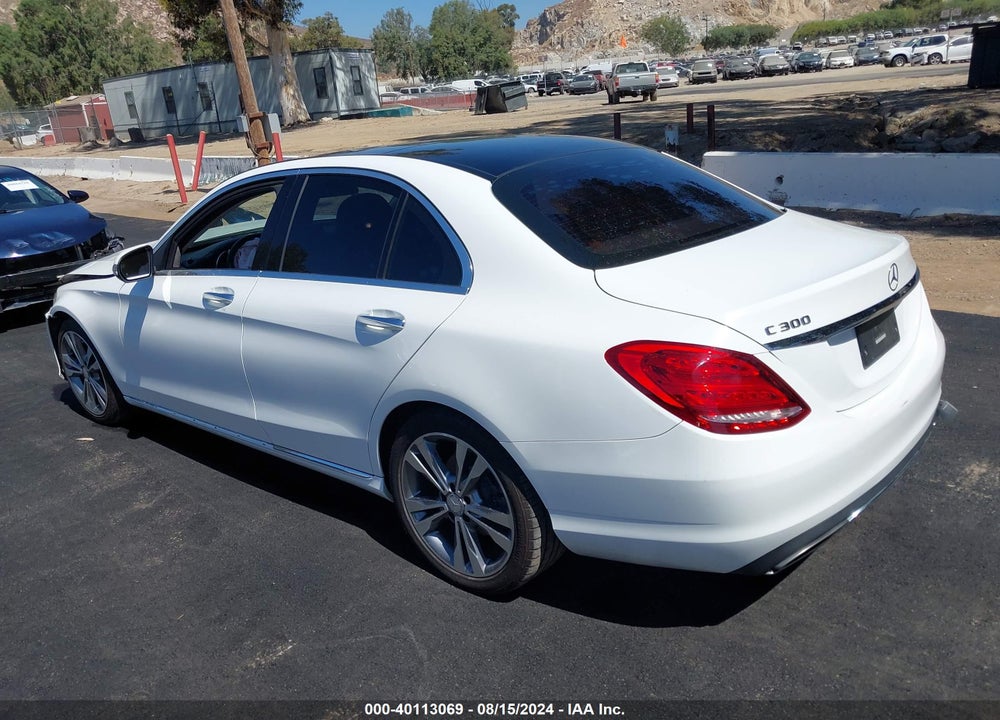 2017 MERCEDES-BENZ C 300 VIN: 55SWF4JB4HU181941