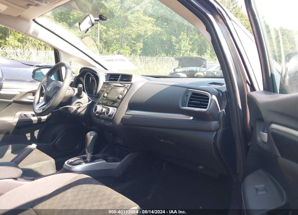 2015 HONDA FIT LX VIN: 3HGGK5H59FM716053