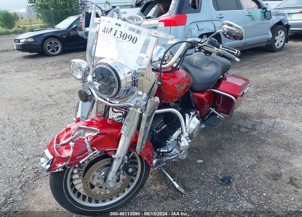 2013 HARLEY-DAVIDSON FLHR ROAD KING VIN: 1HD1FBM12DB608077