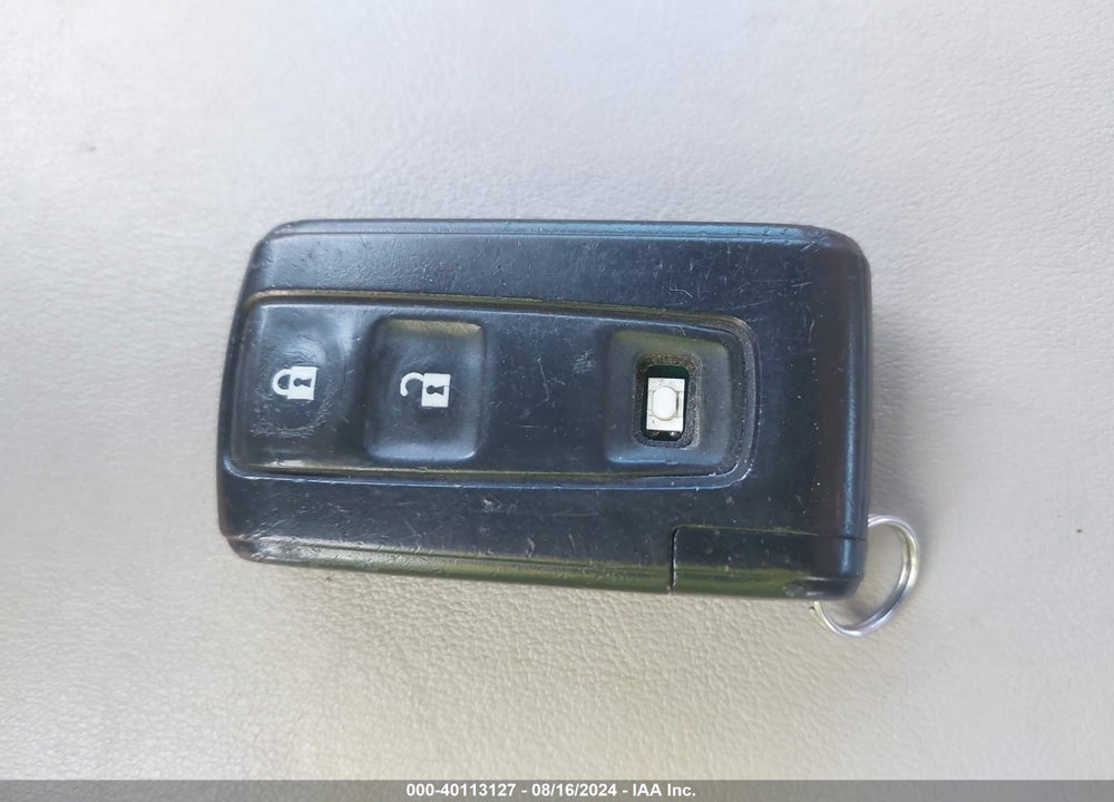 2008 TOYOTA PRIUS TOURING VIN: JTDKB20U683441837