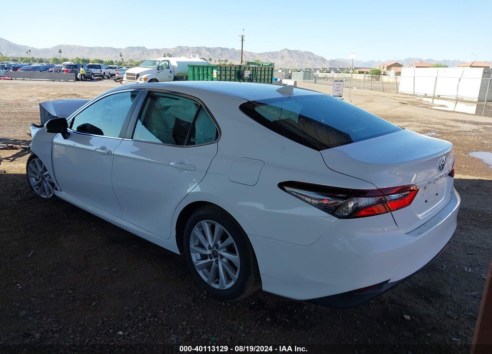 2021 TOYOTA CAMRY LE VIN: 4T1C11AK4MU593548