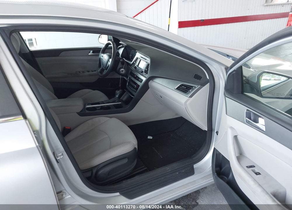 2015 HYUNDAI SONATA ECO VIN: 5NPE24AA5FH128521