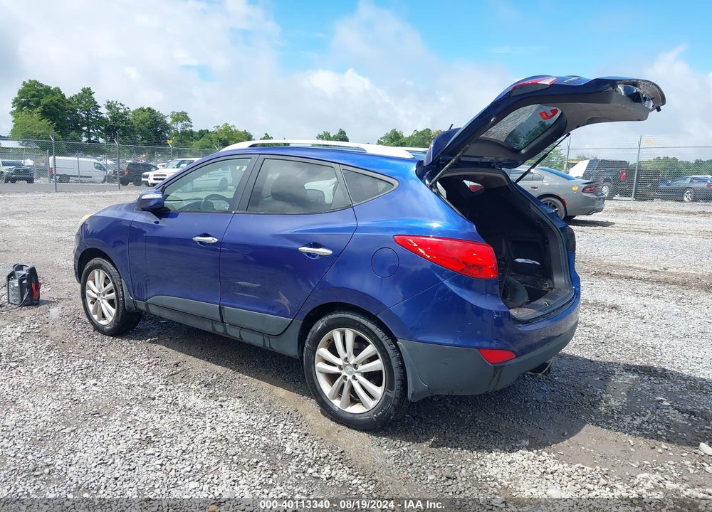 2010 HYUNDAI TUCSON LIMITED VIN: KM8JUCAC4AU063837
