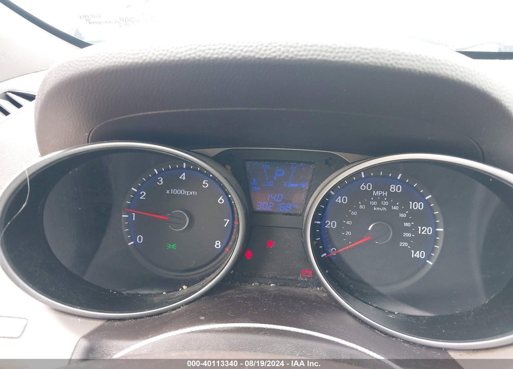 2010 HYUNDAI TUCSON LIMITED VIN: KM8JUCAC4AU063837