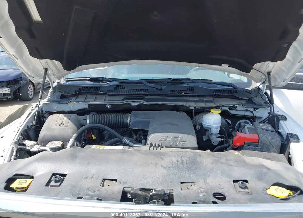 2019 RAM 1500 CLASSIC TRADESMAN 4X4 5'7 BOX VIN: 1C6RR7KG5KS621927