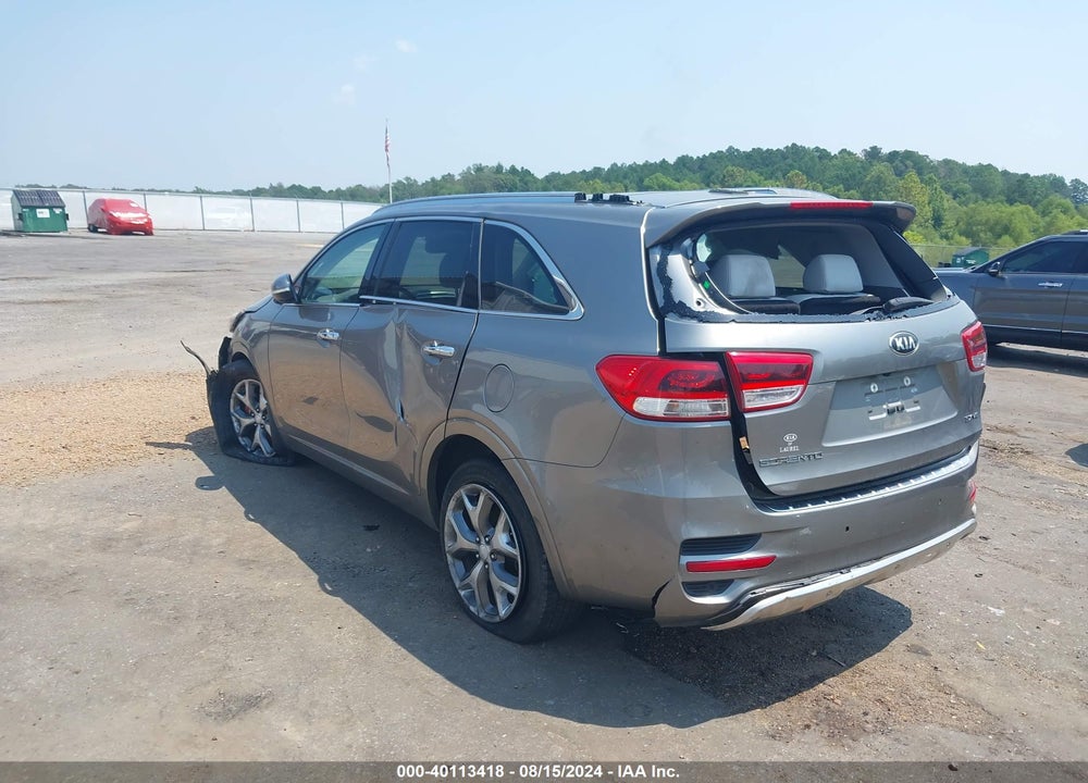 2018 KIA SORENTO 3.3L SX VIN: 5XYPK4A50JG397568
