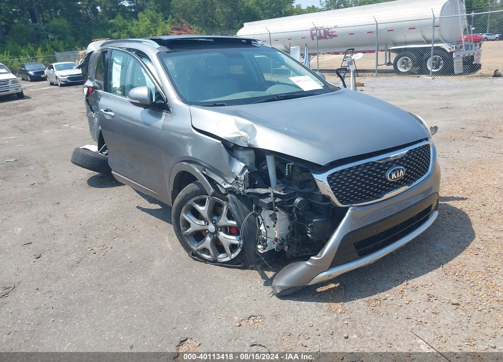 2018 KIA SORENTO 3.3L SX VIN: 5XYPK4A50JG397568