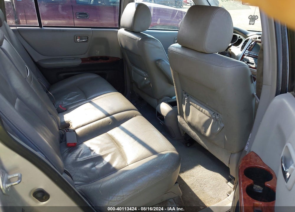 2006 TOYOTA HIGHLANDER HYBRID LIMITED V6 VIN: JTEEW21A260019628