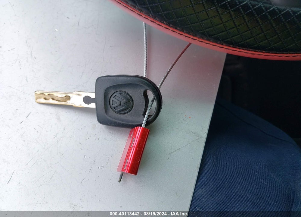 2011 VOLKSWAGEN JETTA 2.5L SE VIN: 3VWDX7AJ6BM349836