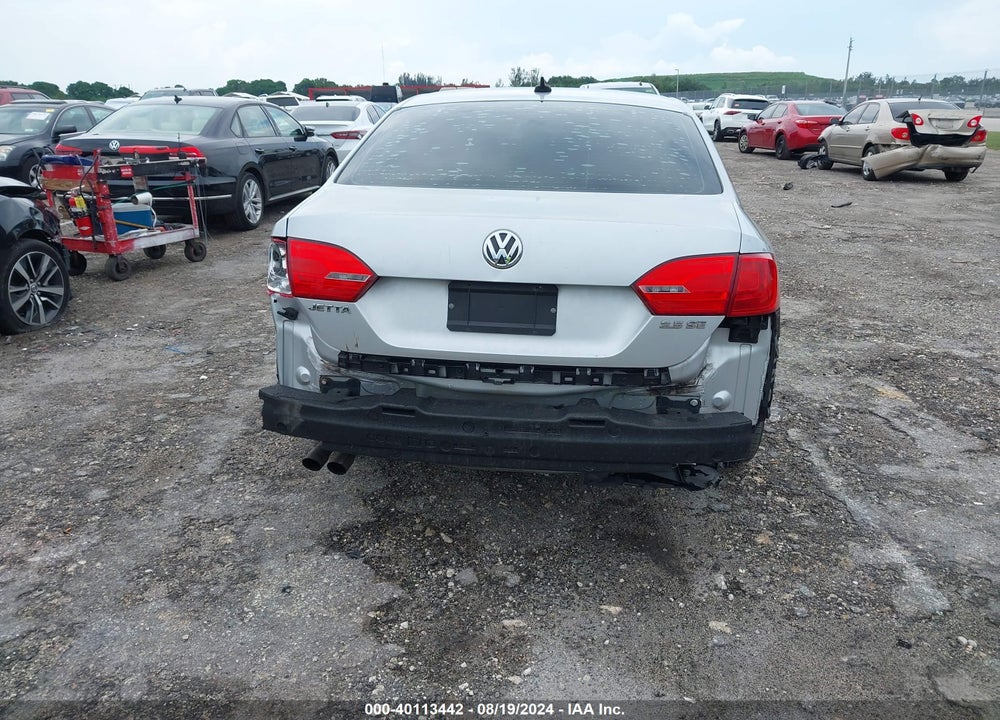 2011 VOLKSWAGEN JETTA 2.5L SE VIN: 3VWDX7AJ6BM349836