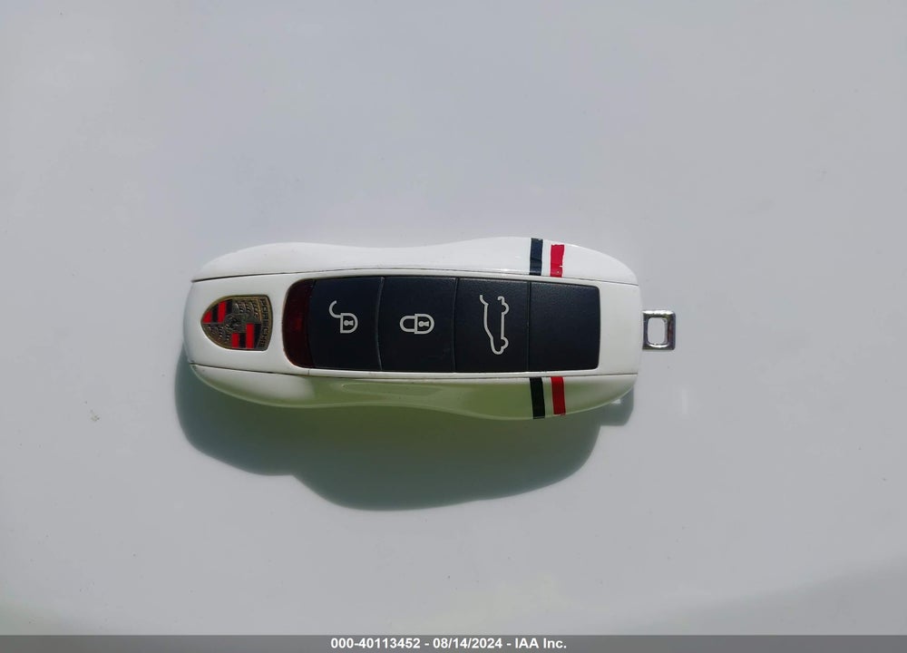 2013 PORSCHE CAYENNE VIN: WP1AA2A29DLA11627