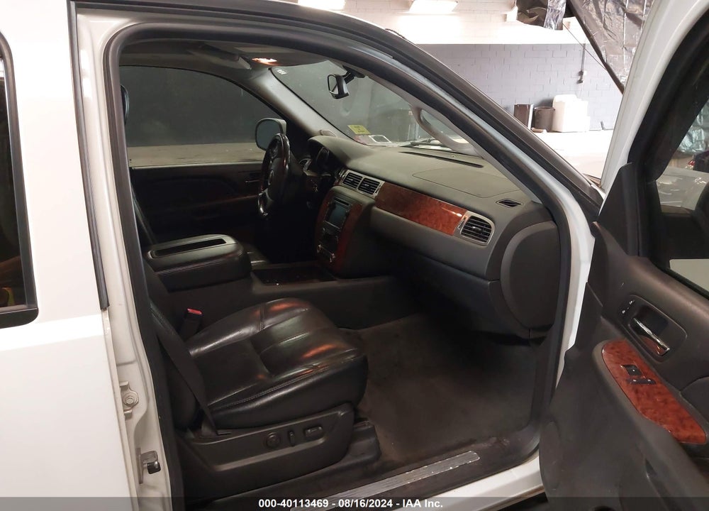 2007 CHEVROLET TAHOE LTZ VIN: 1GNFK13097J166129