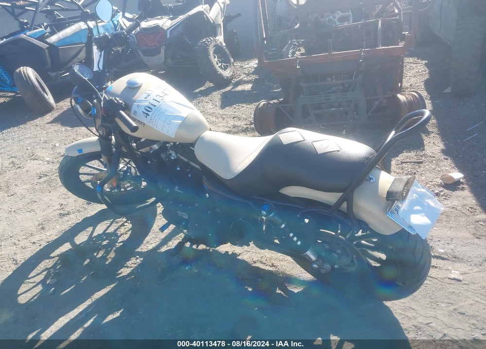 2014 HARLEY-DAVIDSON XL883 IRON 883 VIN: 1HD4LE235EC414165