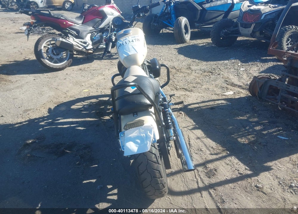 2014 HARLEY-DAVIDSON XL883 IRON 883 VIN: 1HD4LE235EC414165