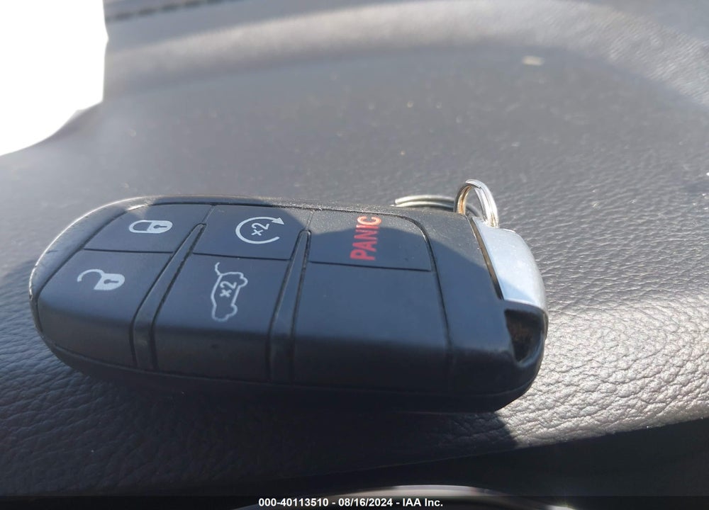 2015 JEEP GRAND CHEROKEE LIMITED VIN: 1C4RJEBG8FC231859