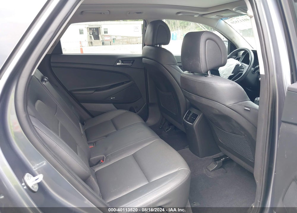 2017 HYUNDAI TUCSON LIMITED VIN: KM8J3CA24HU297366