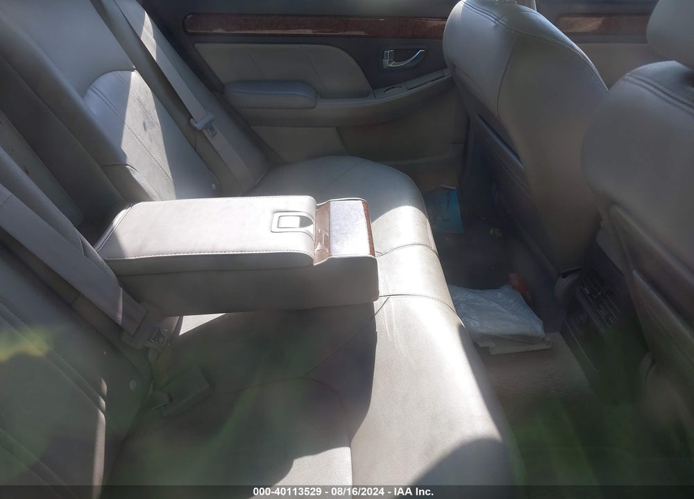 2004 HYUNDAI XG350 L VIN: KMHFU45E04A369849