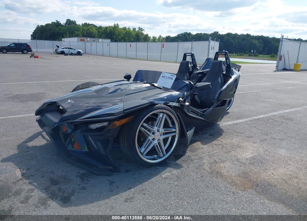 2017 POLARIS SLINGSHOT SL VIN: 57XAAPFA3H8121281