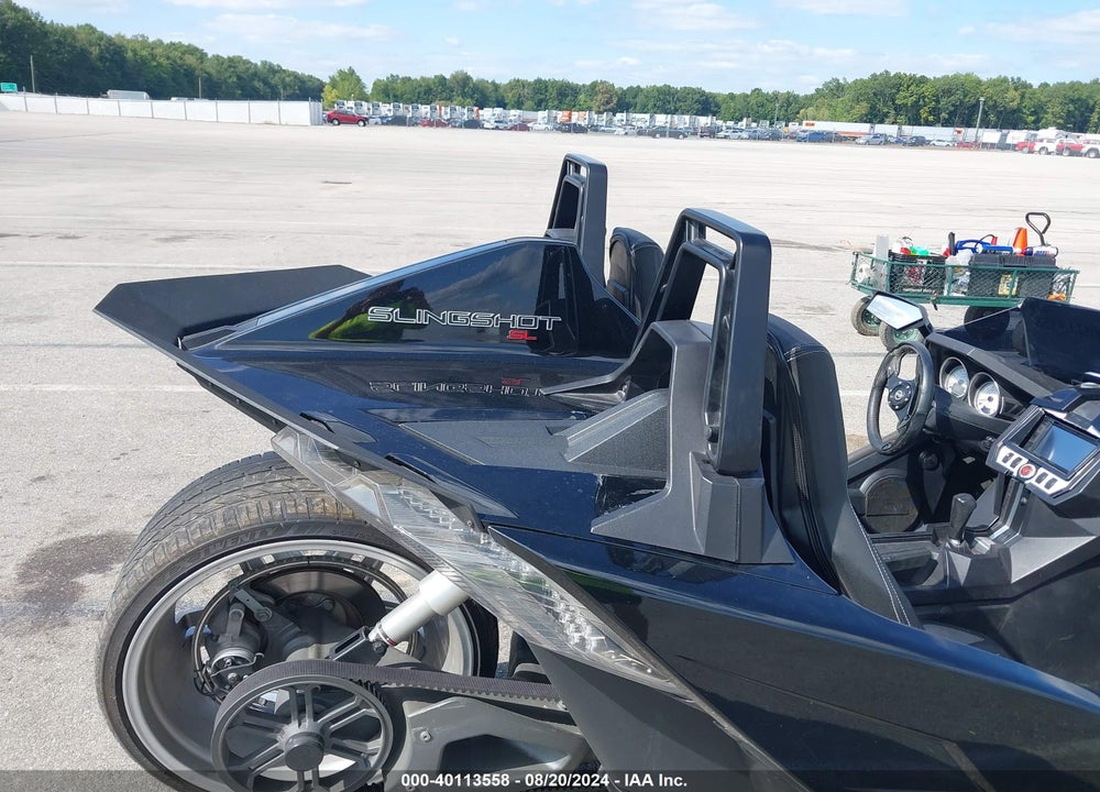 2017 POLARIS SLINGSHOT SL VIN: 57XAAPFA3H8121281