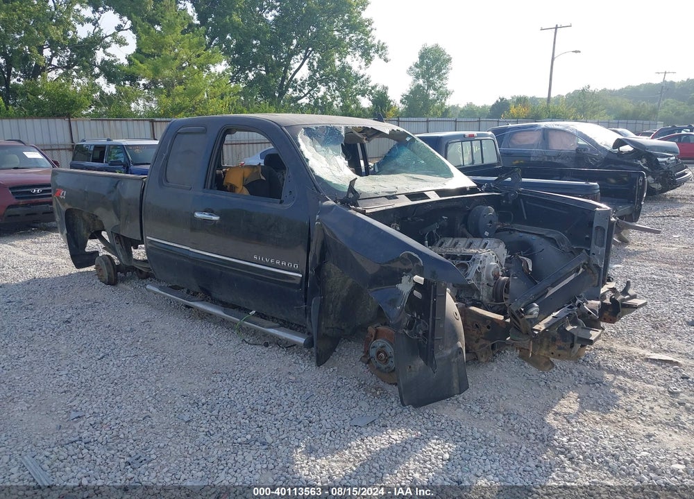 2013 CHEVROLET SILVERADO 1500 VIN: 1GCRKSE76DZ302557