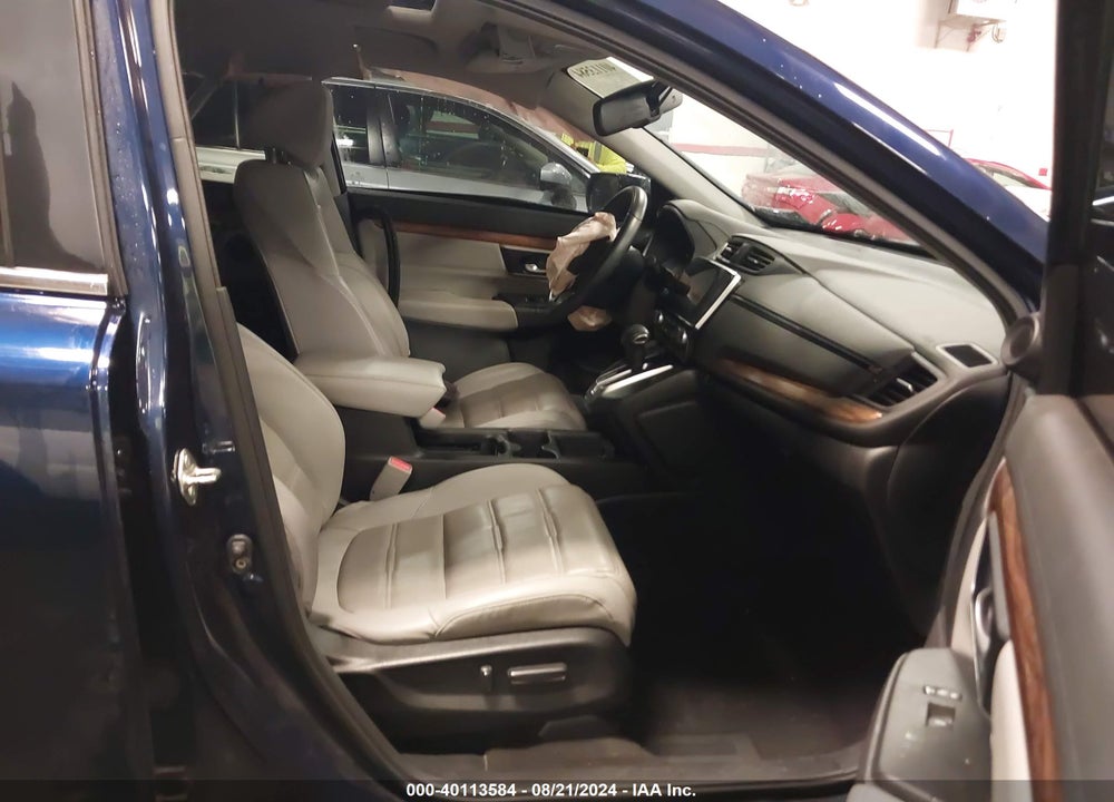 2018 HONDA CR-V EX-L VIN: 7FARW2H88JE020581