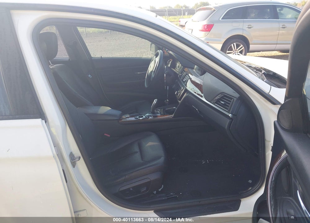 2014 BMW 3 SERIES VIN: WBA3B5C51EP542103