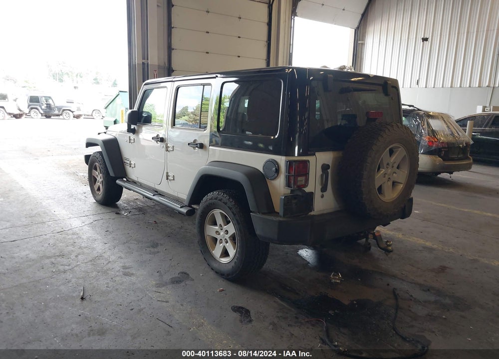 2015 JEEP WRANGLER UNLIMITED SPORT VIN: 1C4BJWDG5FL509542