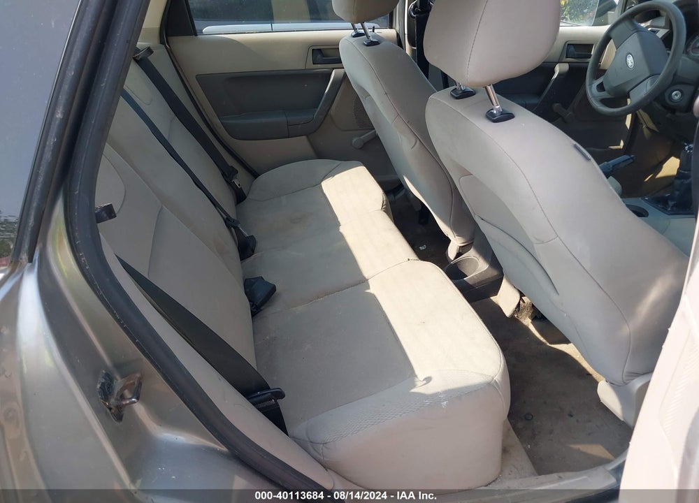 2008 FORD FOCUS S VIN: 1FAHP34N18W247869