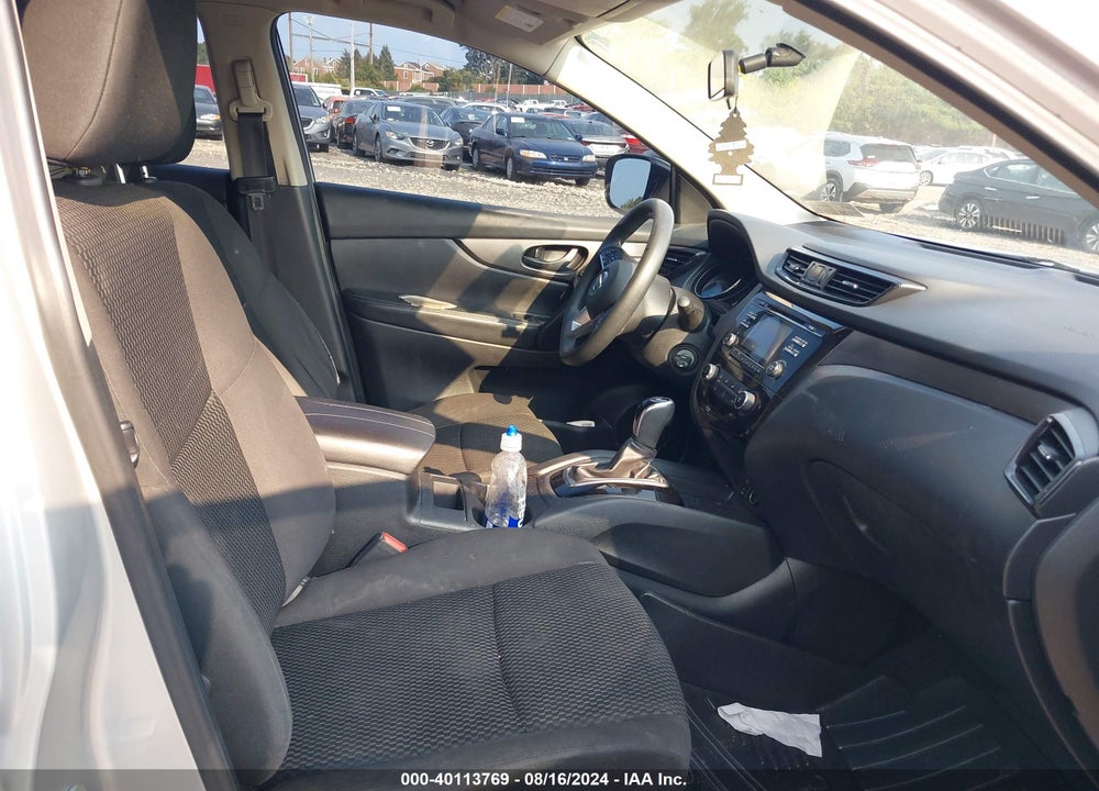 2017 NISSAN ROGUE SPORT S VIN: JN1BJ1CP7HW019130