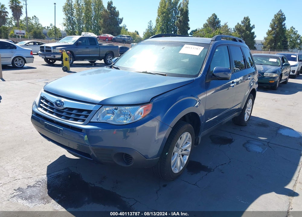 2011 SUBARU FORESTER 2.5X PREMIUM VIN: JF2SHADC3BH757640