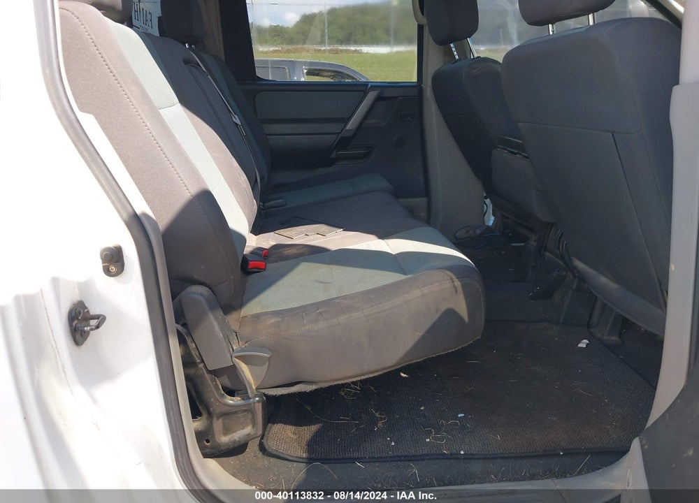 2004 NISSAN TITAN XE VIN: 1N6AA07B44N540305