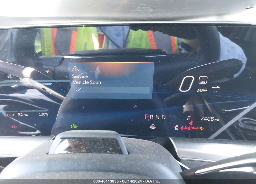 2024 CADILLAC LYRIQ LUXURY W/1SE VIN: 1GYKPSRK8RZ111564
