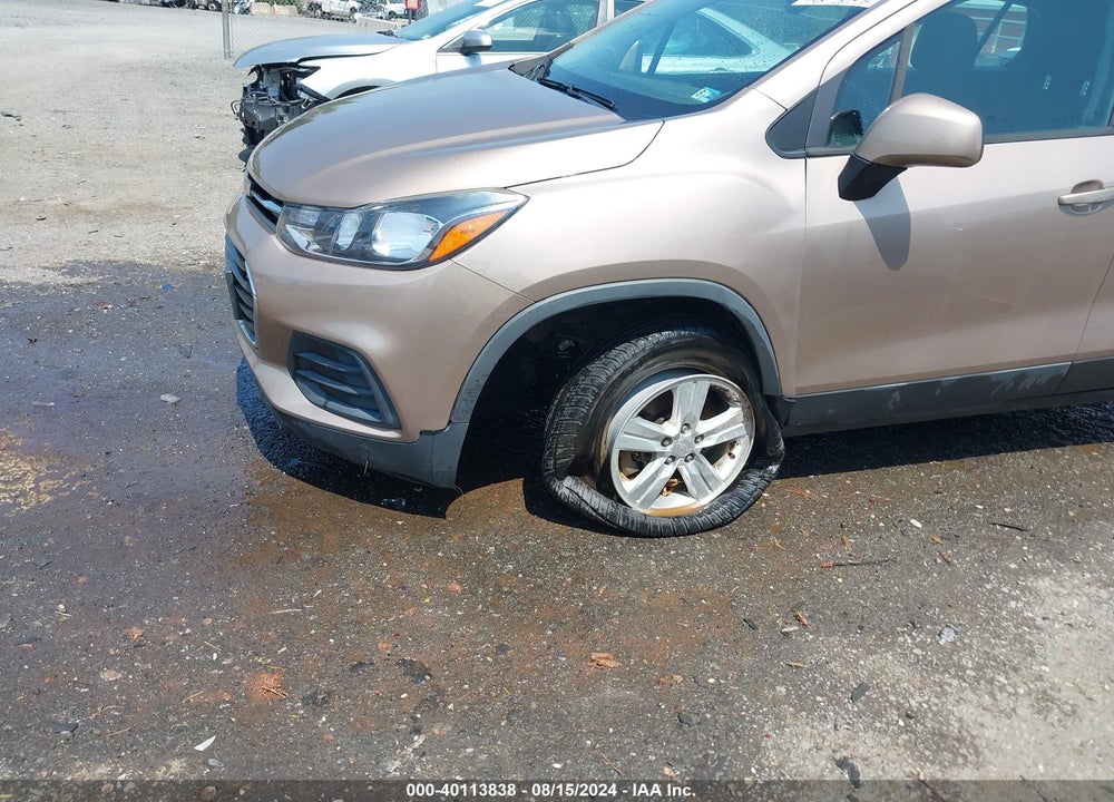 2018 CHEVROLET TRAX LS VIN: 3GNCJNSB8JL415066