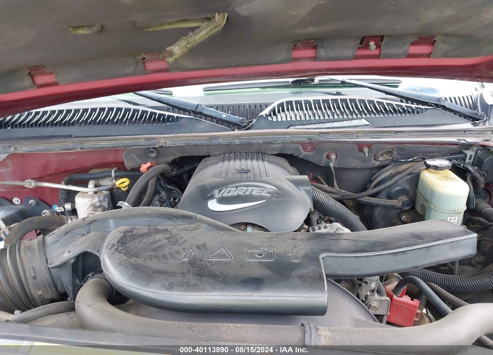 2001 CHEVROLET TAHOE LT VIN: 1GNEK13T41R201027