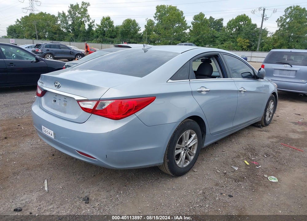 2013 HYUNDAI SONATA GLS VIN: 5NPEB4AC4DH674323