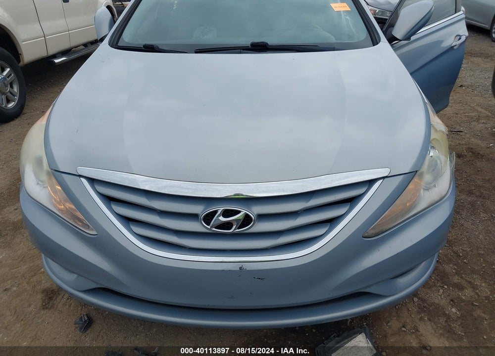 2013 HYUNDAI SONATA GLS VIN: 5NPEB4AC4DH674323