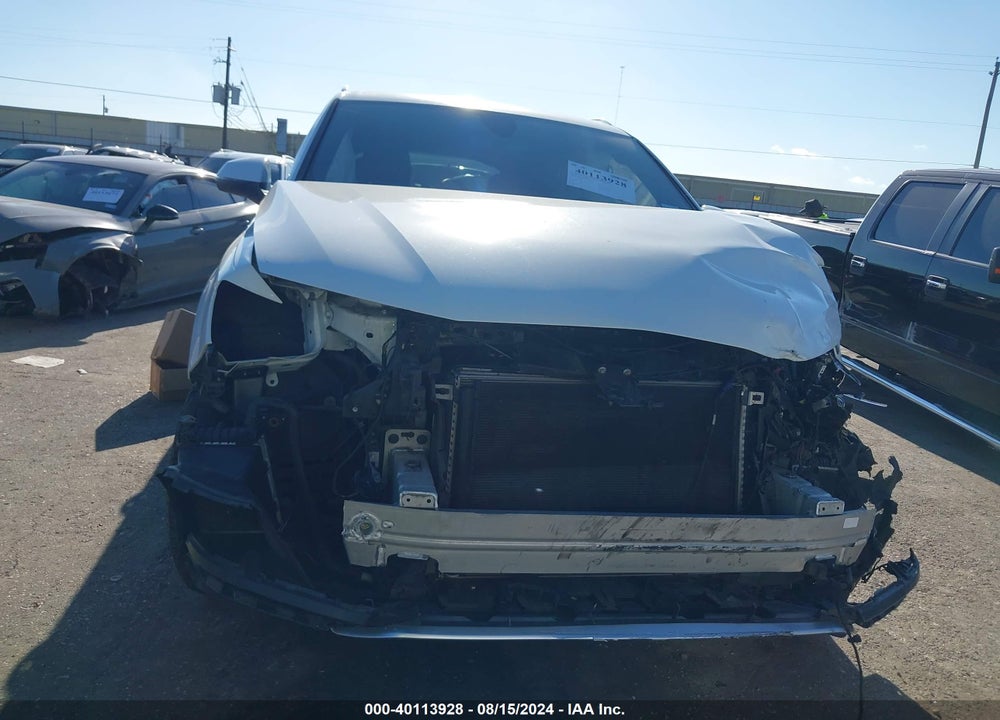 2017 AUDI Q7 3.0T PREMIUM VIN: WA1VAAF7XHD035527