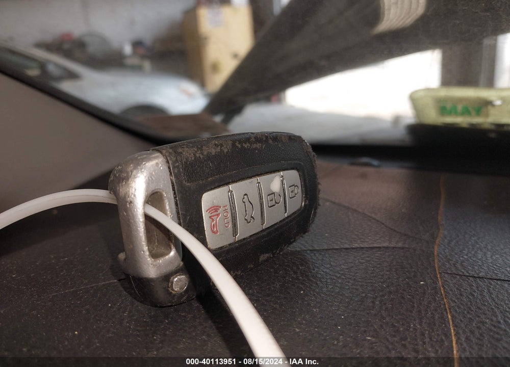 2009 HYUNDAI GENESIS 3.8L VIN: KMHGC46E89U019994