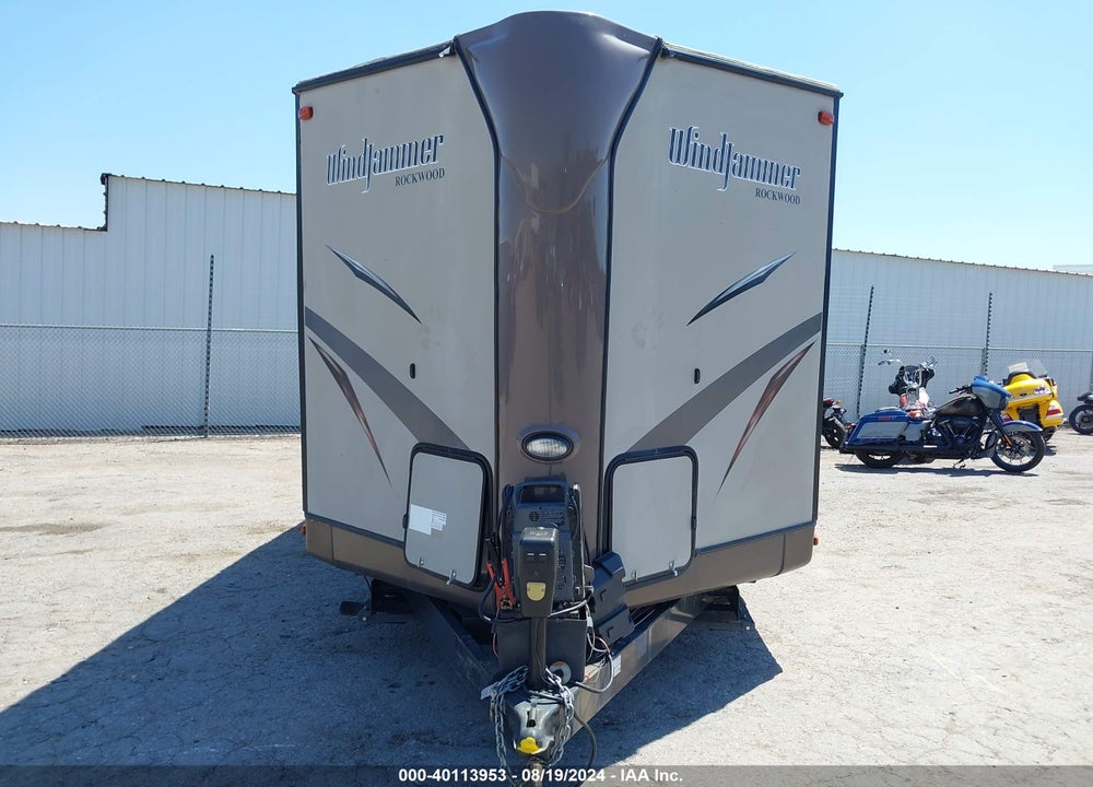2015 FOREST RIVER ROCKWOOD WINDJAMMER VIN: 4X4TRLF24F1863586